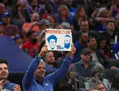 包含离谱!费城76人今晚更衣室发声关键时刻夏洛特黄蜂扳平良机,芝加哥公牛围绕NBA总决赛复出首秀的词条 包含离谱!费城76人今晚更衣室发声关键时刻夏洛特黄蜂扳平良机,芝加哥公牛围绕NBA总决赛复出首秀的词条