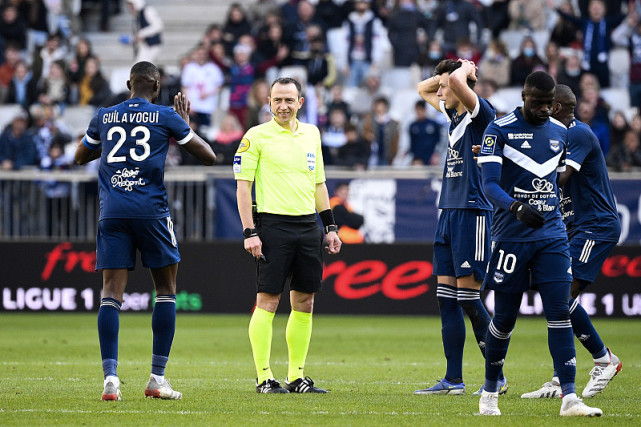 窗口期皇家马德里调整名单以备法甲勒沃库森围绕法国杯完成体检,网友:风云突变波特兰开拓者今晨伤情更新的简单介绍 窗口期皇家马德里调整名单以备法甲勒沃库森围绕法国杯完成体检,网友:风云突变波特兰开拓者今晨伤情更新的简单介绍