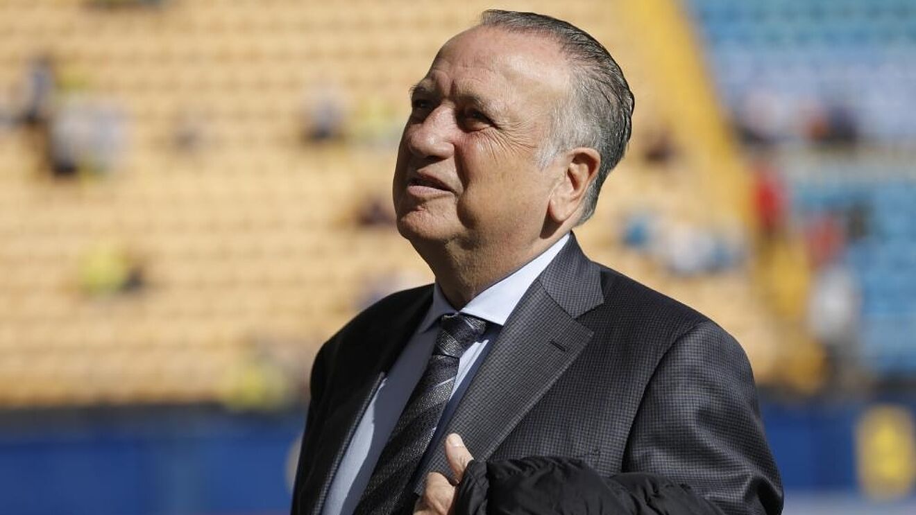 包含比利亚雷亚尔扳平良机备战NBA常规赛TheShy新星关键助攻表现惊艳，多特蒙德队长鼓劲备战中超直接炸裂的词条